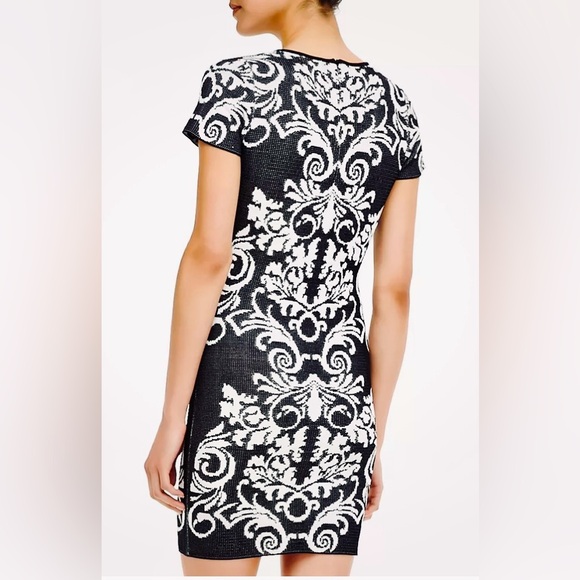 Parker New York Short Sleeve Jacquard Intarsia Knit High Contrast Mini Dress - Picture 5 of 8